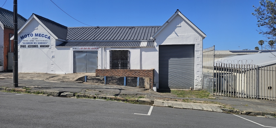 Commercial Property for Sale in Quigney Eastern Cape